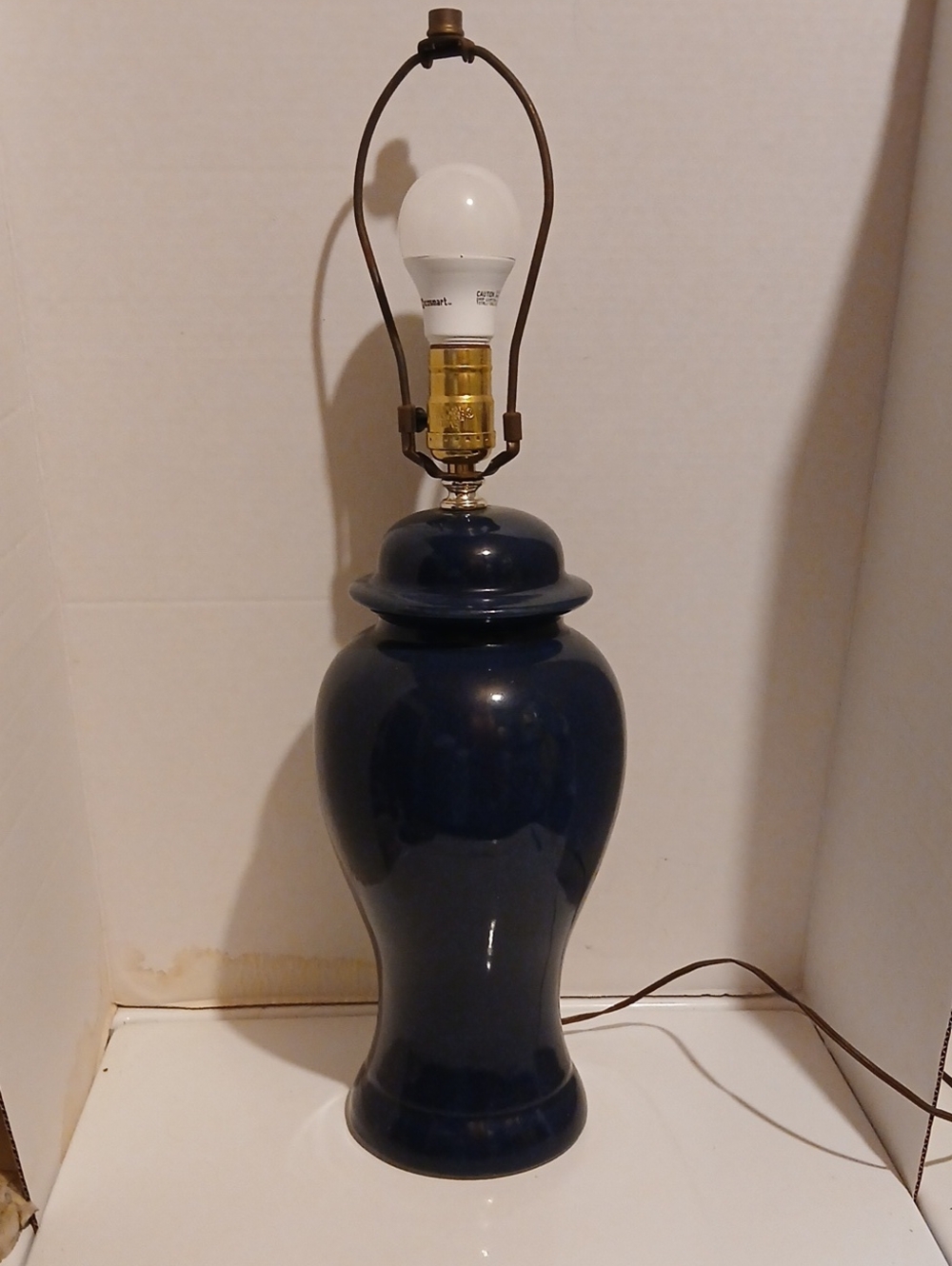 Classic Navy Ceramic Ginger Jar Table Lamp
